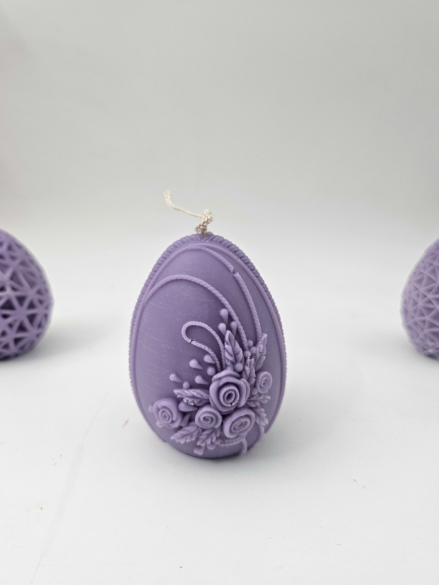 Easter Roses Egg